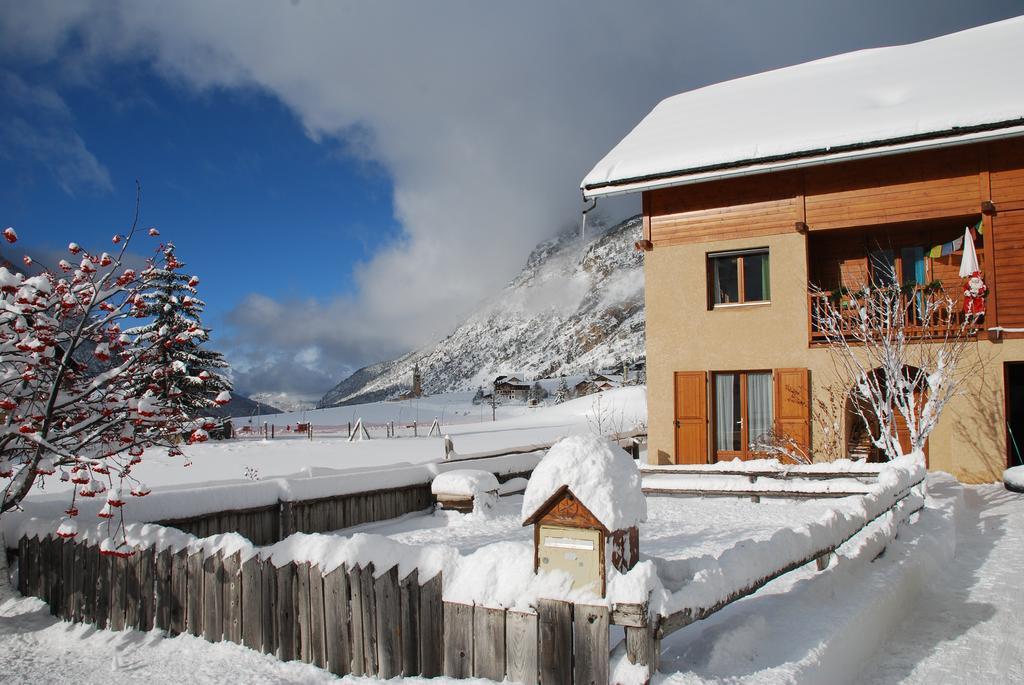 La Saume Apartment Ceillac Bagian luar foto